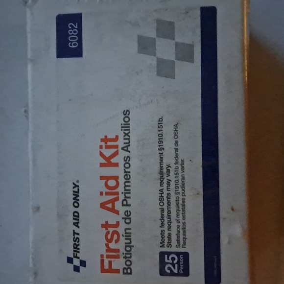 First Aid Only 6082 25-Person Emergency First Aid Kit 95 Piece - Picture 1 of 2